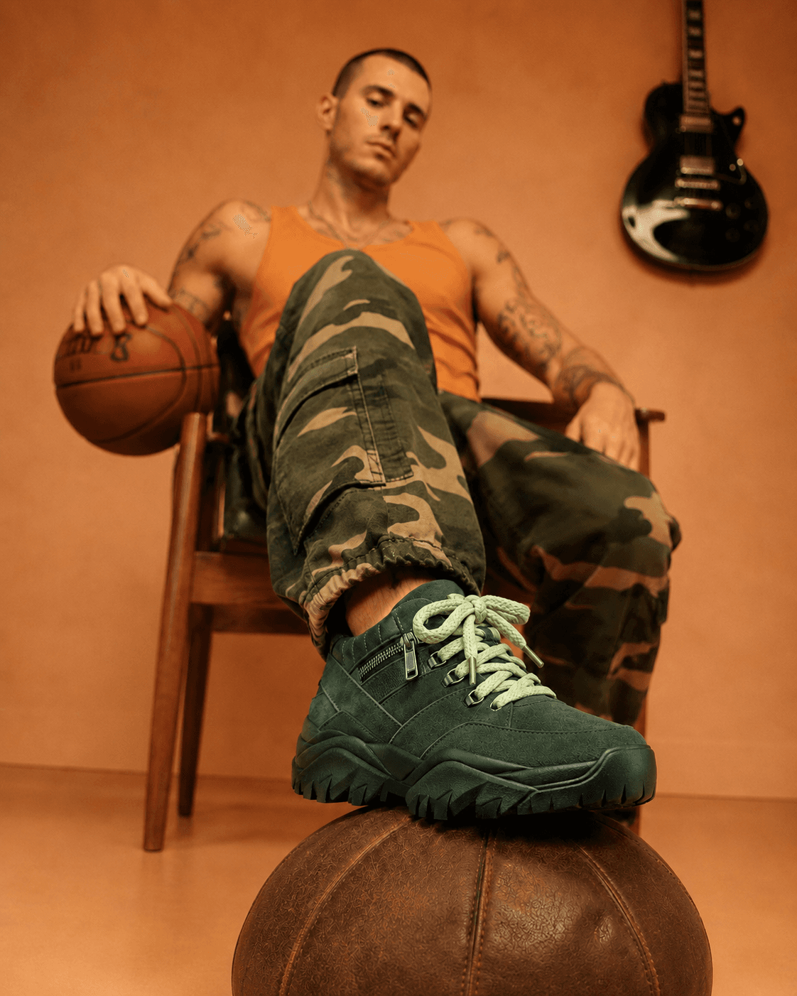 Signature Sneaker